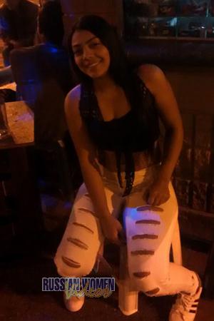 163464 - Laura Age: 29 - Colombia