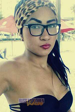 175043 - Carolina Age: 32 - Colombia