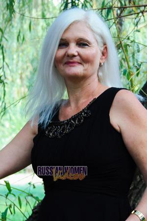 175813 - Elena Age: 57 - Ukraine