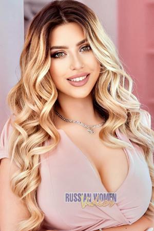 211905 - Daria Age: 36 - Ukraine