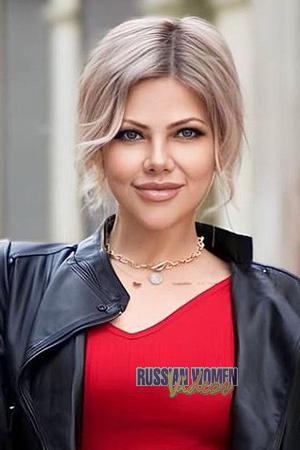 218716 - Elena Age: 40 - Ukraine