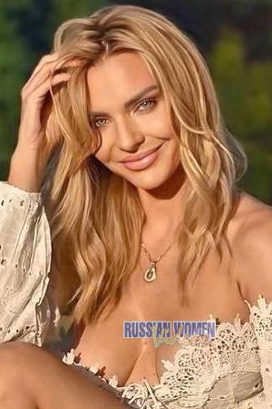 218996 - Kamila Age: 38 - Poland