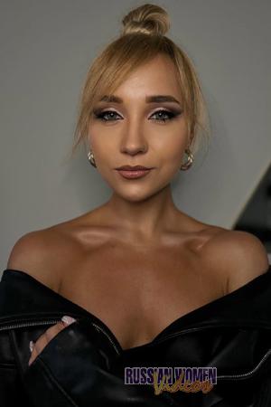 220377 - Alina Age: 25 - Ukraine