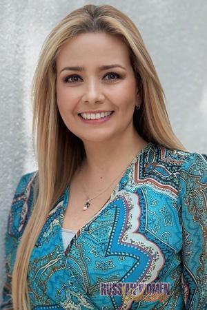 225509 - Paula Age: 50 - Colombia