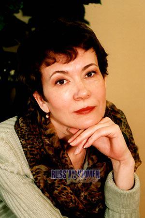 69130 - Svetlana Age: 44 - Russia